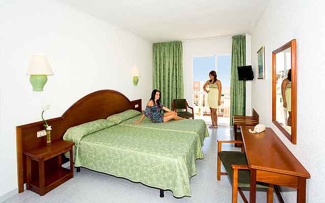 Hotel Riutort Mallorca Zimmer