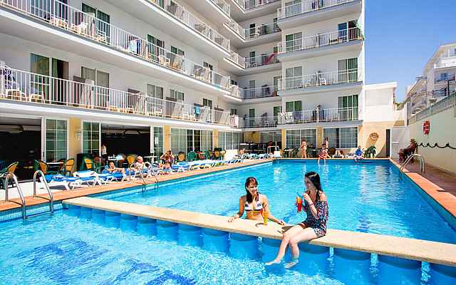 Hotel Riutort Mallorca Poolbereich