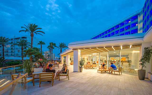 Hotel The New Algarb Ibiza Terrasse